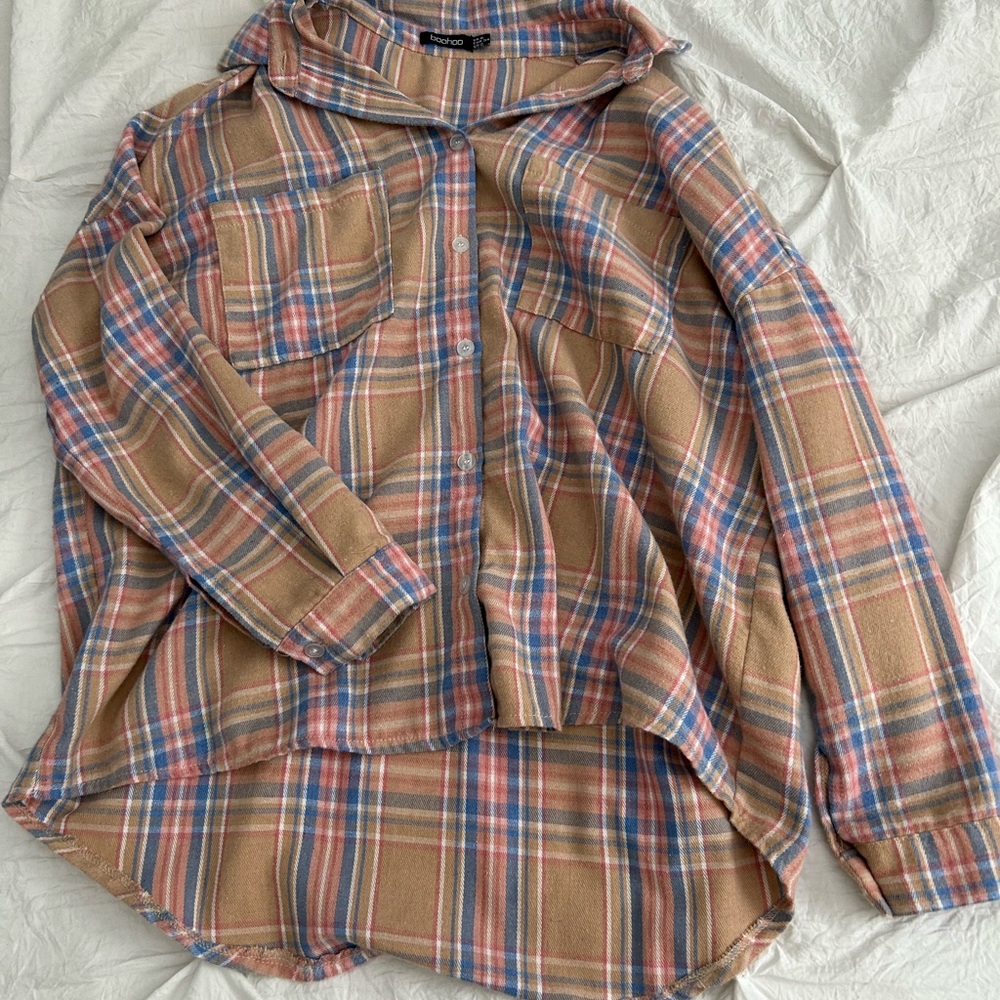 Boohoo Plaid Button Down Flannel - Tan and Blue